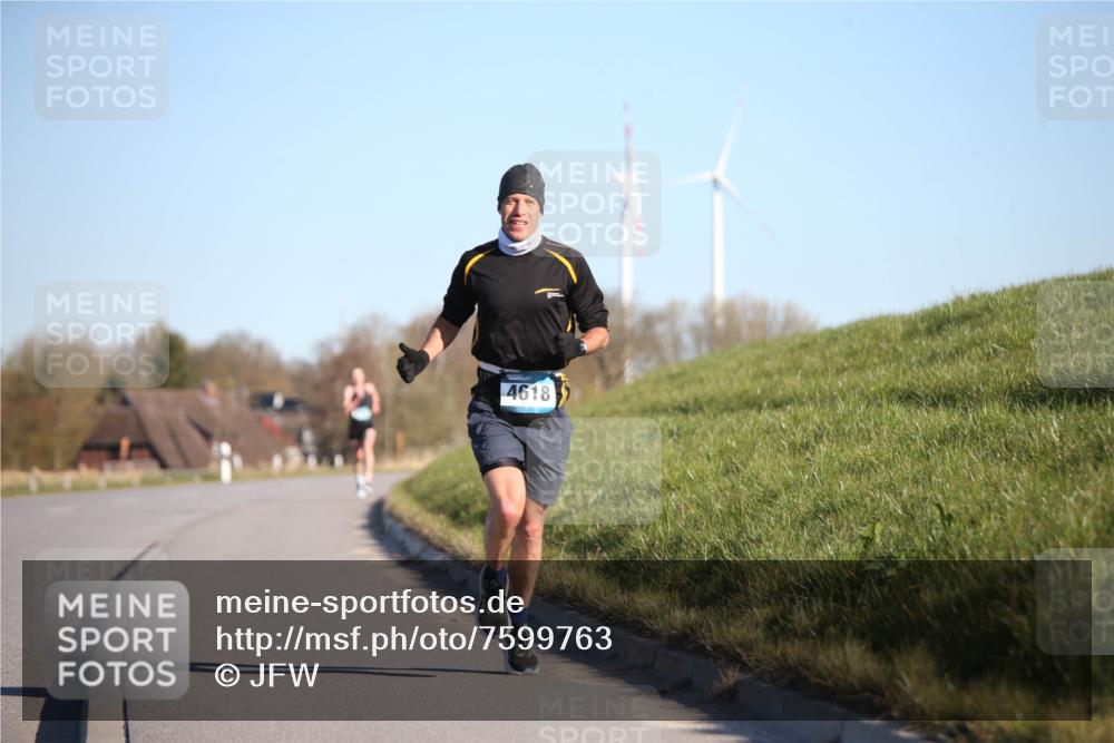 06.04.2025 - 44. Internationalen Wilhelmsburger Insellauf Jannik Wohlers http://msf.ph/oto/7599763 06.04.2025 09:18:30 Laufen 4618 meine-sportfotos.de