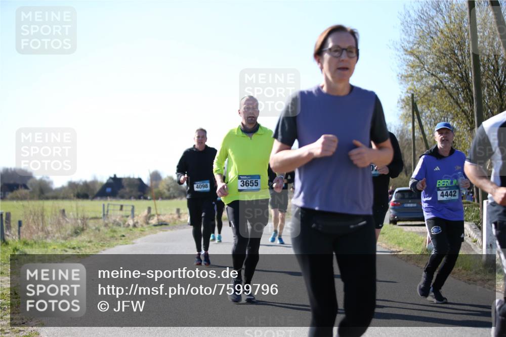 06.04.2025 - 44. Internationalen Wilhelmsburger Insellauf Jannik Wohlers http://msf.ph/oto/7599796 06.04.2025 10:40:54 Laufen 4098, 3655, 4442 meine-sportfotos.de