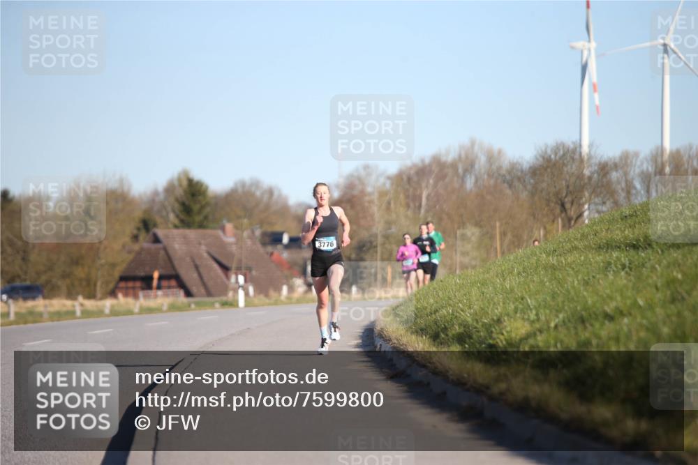 06.04.2025 - 44. Internationalen Wilhelmsburger Insellauf Jannik Wohlers http://msf.ph/oto/7599800 06.04.2025 09:18:35 Laufen 3776 meine-sportfotos.de