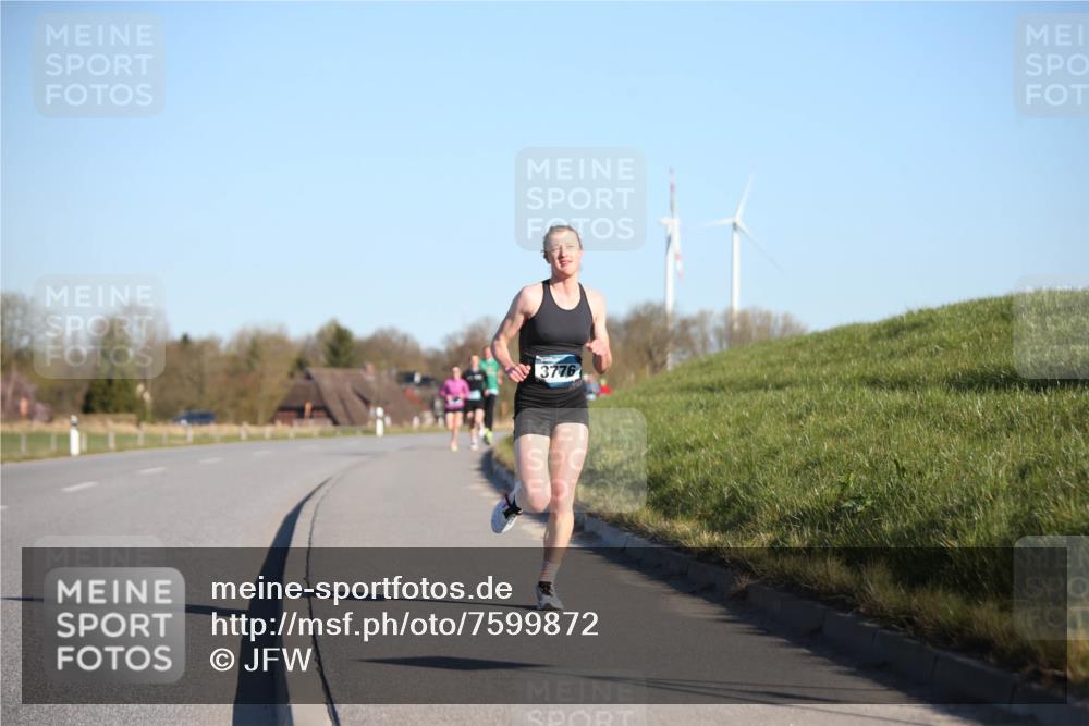 06.04.2025 - 44. Internationalen Wilhelmsburger Insellauf Jannik Wohlers http://msf.ph/oto/7599872 06.04.2025 09:18:41 Laufen 3776 meine-sportfotos.de