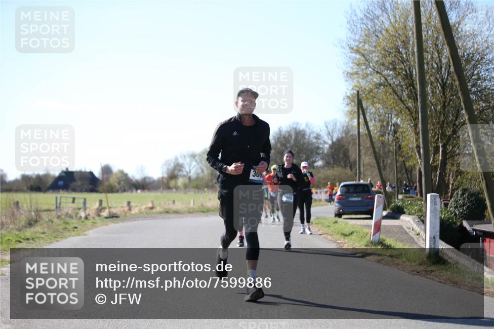 06.04.2025 - 44. Internationalen Wilhelmsburger Insellauf Jannik Wohlers http://msf.ph/oto/7599886 06.04.2025 10:41:00 Laufen 300, 905 meine-sportfotos.de
