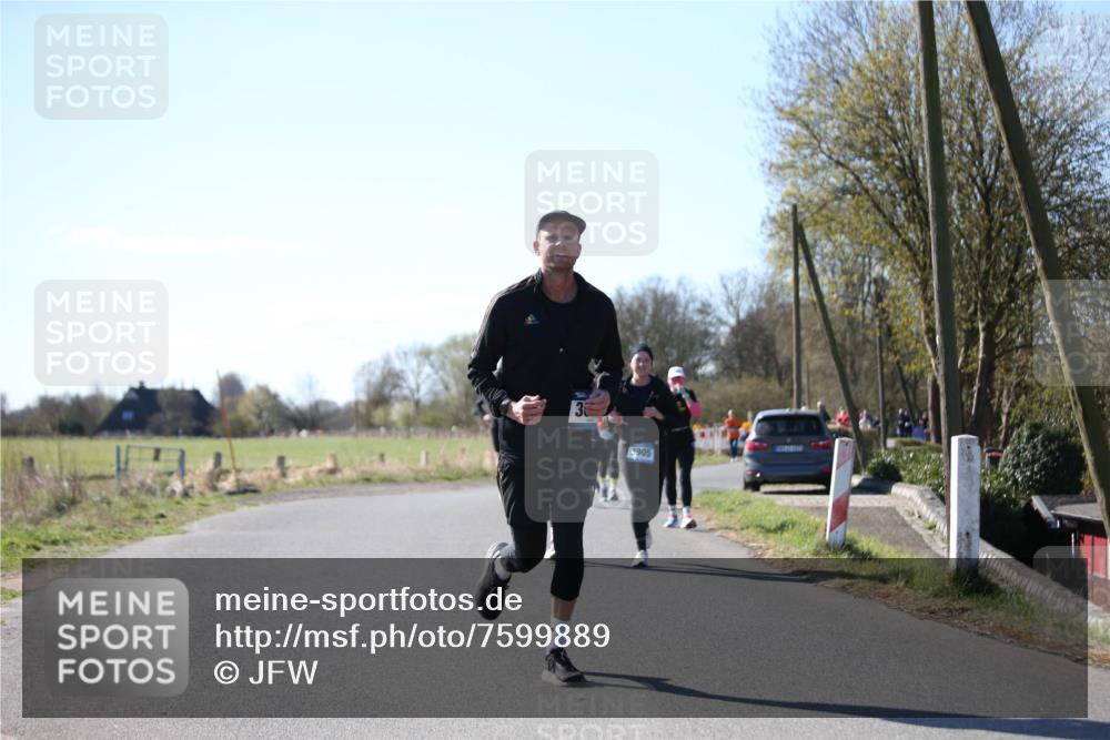 06.04.2025 - 44. Internationalen Wilhelmsburger Insellauf Jannik Wohlers http://msf.ph/oto/7599889 06.04.2025 10:41:00 Laufen 36, 3905 meine-sportfotos.de