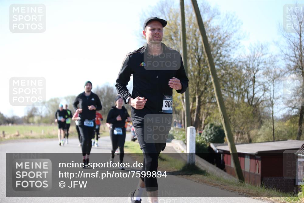 06.04.2025 - 44. Internationalen Wilhelmsburger Insellauf Jannik Wohlers http://msf.ph/oto/7599894 06.04.2025 10:41:01 Laufen 3004, 306 meine-sportfotos.de