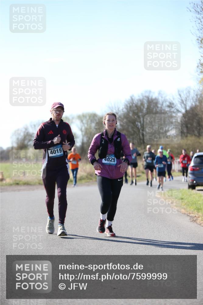 06.04.2025 - 44. Internationalen Wilhelmsburger Insellauf Jannik Wohlers http://msf.ph/oto/7599999 06.04.2025 10:41:12 Laufen 4015, 4029 meine-sportfotos.de