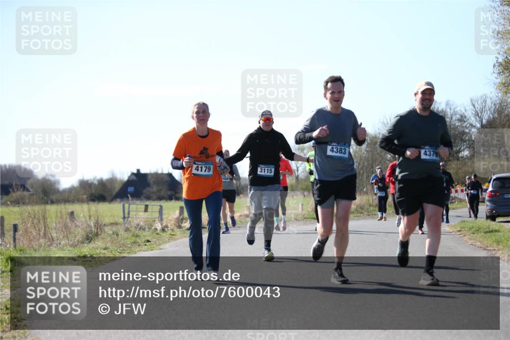 06.04.2025 - 44. Internationalen Wilhelmsburger Insellauf Jannik Wohlers http://msf.ph/oto/7600043 06.04.2025 10:41:24 Laufen 4179, 3115, 4379, 4383 meine-sportfotos.de