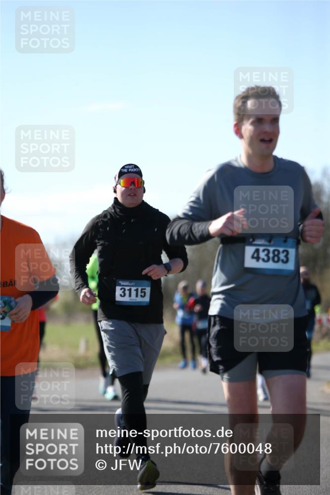 06.04.2025 - 44. Internationalen Wilhelmsburger Insellauf Jannik Wohlers http://msf.ph/oto/7600048 06.04.2025 10:41:25 Laufen 3115, 4383 meine-sportfotos.de