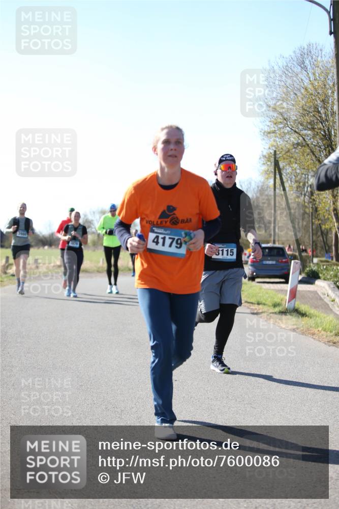 06.04.2025 - 44. Internationalen Wilhelmsburger Insellauf Jannik Wohlers http://msf.ph/oto/7600086 06.04.2025 10:41:26 Laufen 3980, 1979, 4179, 3115 meine-sportfotos.de