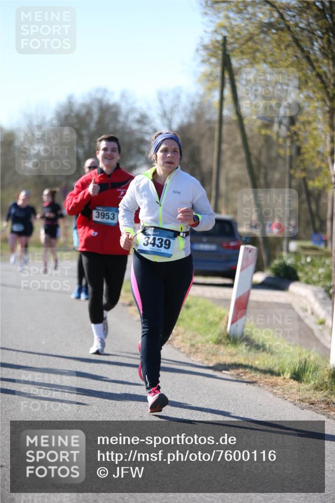 06.04.2025 - 44. Internationalen Wilhelmsburger Insellauf Jannik Wohlers http://msf.ph/oto/7600116 06.04.2025 10:41:29 Laufen 3953, 3439 meine-sportfotos.de