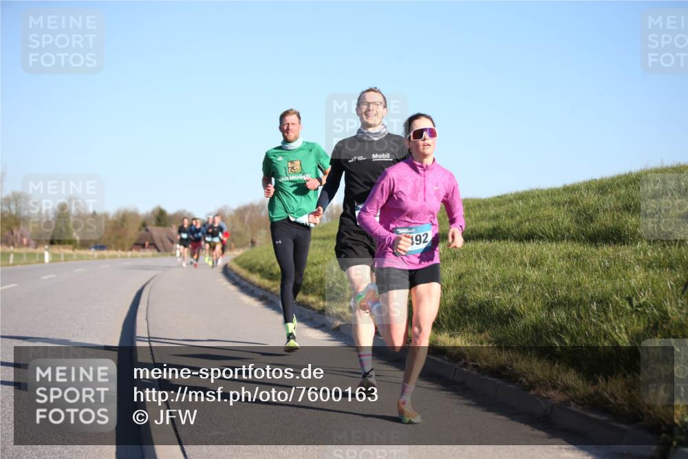 06.04.2025 - 44. Internationalen Wilhelmsburger Insellauf Jannik Wohlers http://msf.ph/oto/7600163 06.04.2025 09:18:54 Laufen 192 meine-sportfotos.de