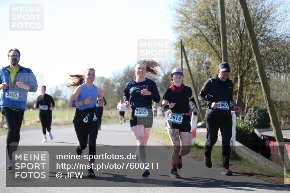 06.04.2025 - 44. Internationalen Wilhelmsburger Insellauf Jannik Wohlers http://msf.ph/oto/7600211 06.04.2025 10:41:39 Laufen 3405, 3685, 3913, 3084 meine-sportfotos.de
