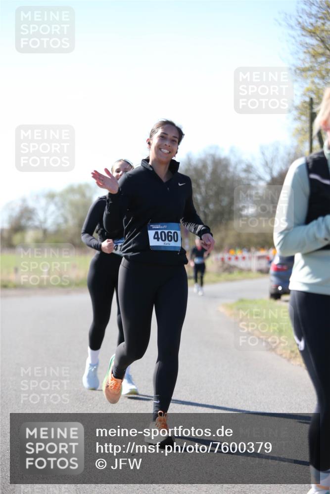 06.04.2025 - 44. Internationalen Wilhelmsburger Insellauf Jannik Wohlers http://msf.ph/oto/7600379 06.04.2025 10:42:01 Laufen 4060 meine-sportfotos.de