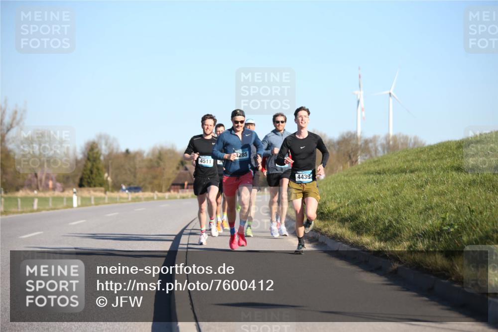 06.04.2025 - 44. Internationalen Wilhelmsburger Insellauf Jannik Wohlers http://msf.ph/oto/7600412 06.04.2025 09:19:01 Laufen 4511, 1285, 4439 meine-sportfotos.de
