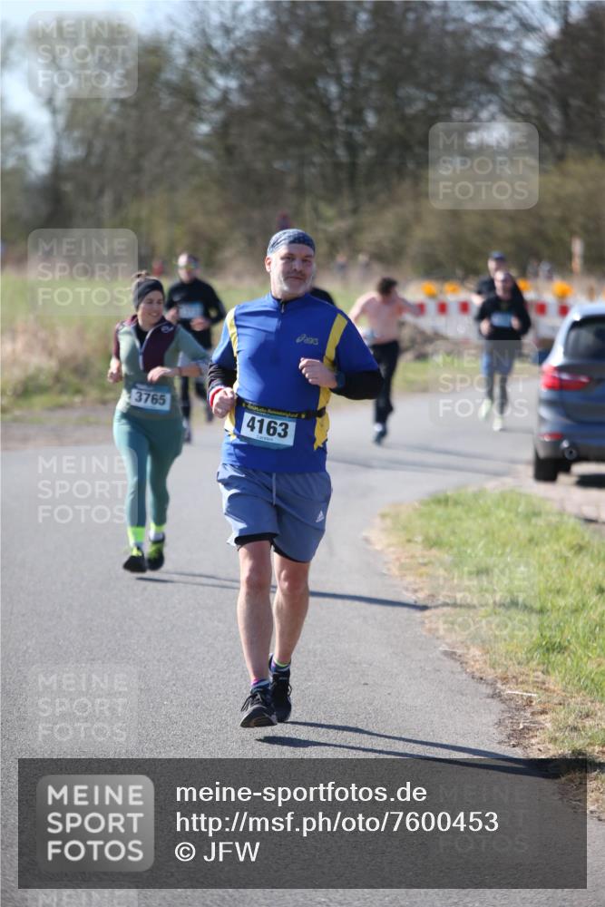 06.04.2025 - 44. Internationalen Wilhelmsburger Insellauf Jannik Wohlers http://msf.ph/oto/7600453 06.04.2025 10:42:19 Laufen 3765, 4163 meine-sportfotos.de