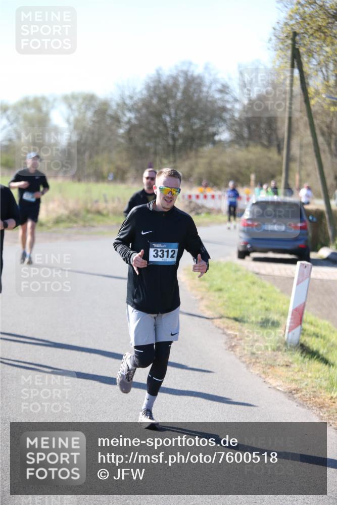 06.04.2025 - 44. Internationalen Wilhelmsburger Insellauf Jannik Wohlers http://msf.ph/oto/7600518 06.04.2025 10:42:32 Laufen 3312 meine-sportfotos.de