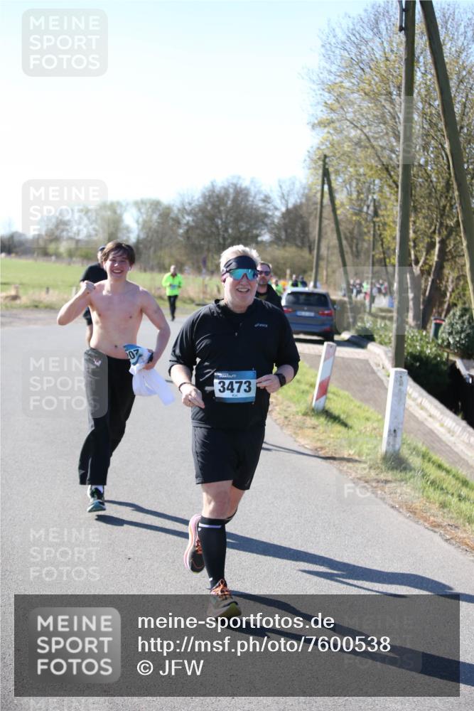 06.04.2025 - 44. Internationalen Wilhelmsburger Insellauf Jannik Wohlers http://msf.ph/oto/7600538 06.04.2025 10:42:35 Laufen 02, 3473 meine-sportfotos.de