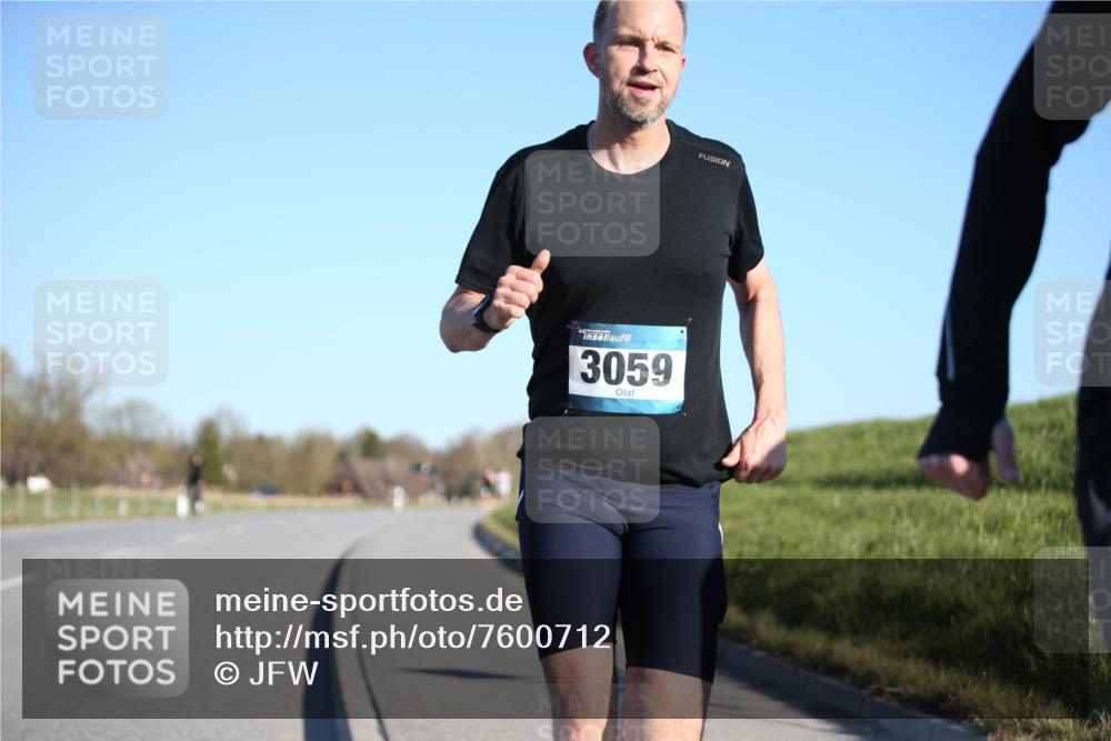 06.04.2025 - 44. Internationalen Wilhelmsburger Insellauf Jannik Wohlers http://msf.ph/oto/7600712 06.04.2025 09:19:07 Laufen 3059 meine-sportfotos.de