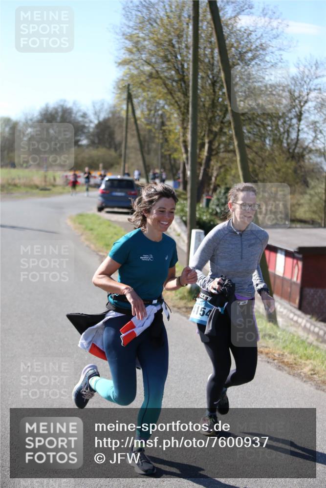 06.04.2025 - 44. Internationalen Wilhelmsburger Insellauf Jannik Wohlers http://msf.ph/oto/7600937 06.04.2025 10:43:25 Laufen 154 meine-sportfotos.de