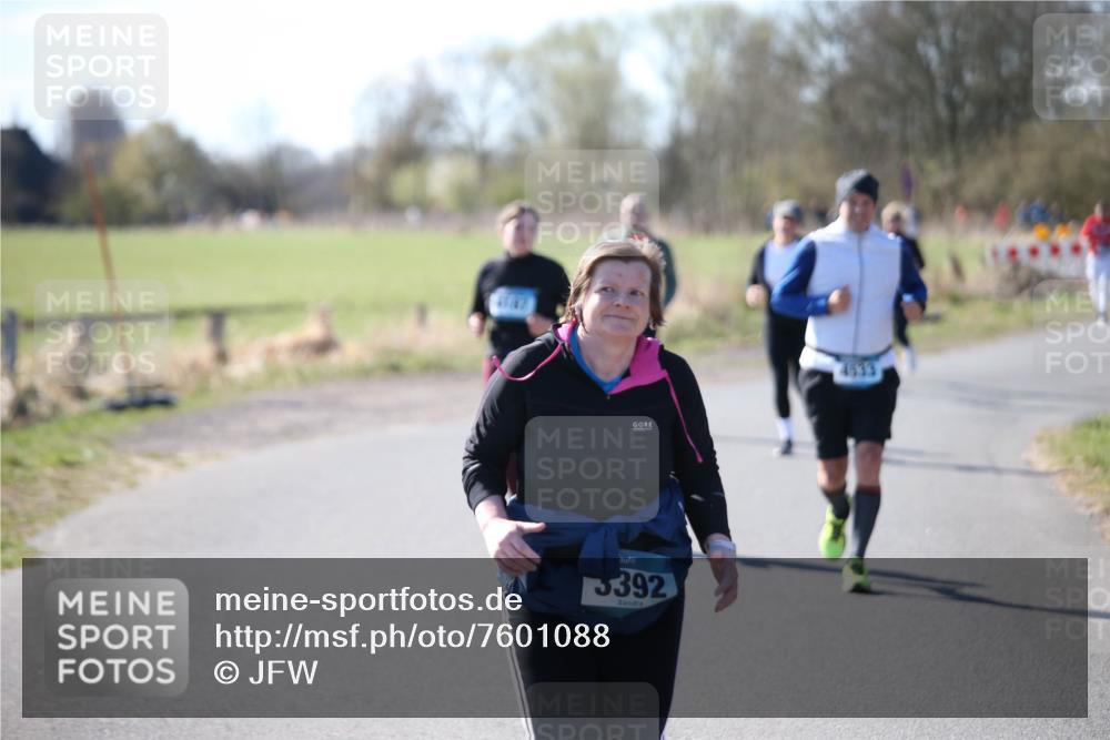 06.04.2025 - 44. Internationalen Wilhelmsburger Insellauf Jannik Wohlers http://msf.ph/oto/7601088 06.04.2025 10:43:50 Laufen 3392, 4533 meine-sportfotos.de