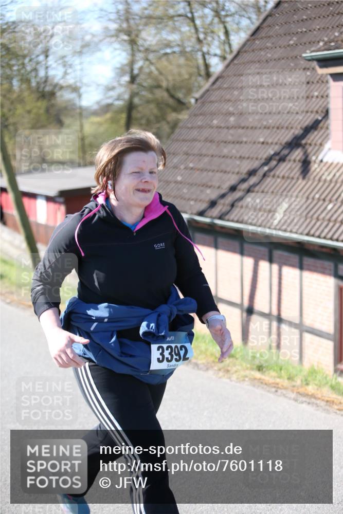 06.04.2025 - 44. Internationalen Wilhelmsburger Insellauf Jannik Wohlers http://msf.ph/oto/7601118 06.04.2025 10:43:52 Laufen 3392 meine-sportfotos.de