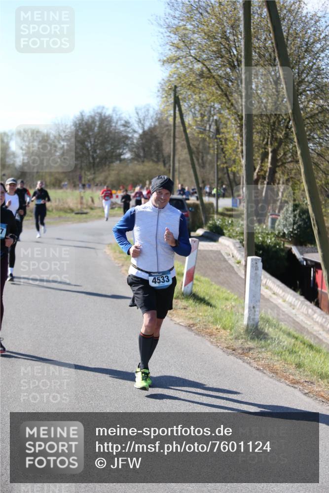 06.04.2025 - 44. Internationalen Wilhelmsburger Insellauf Jannik Wohlers http://msf.ph/oto/7601124 06.04.2025 10:43:54 Laufen 4533 meine-sportfotos.de
