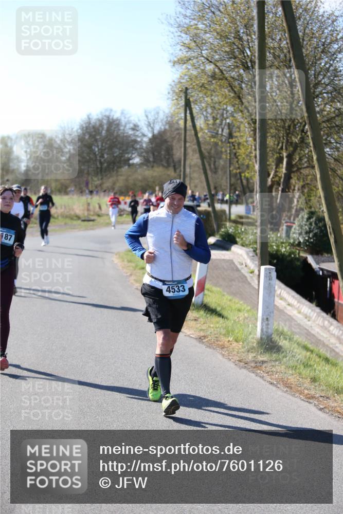 06.04.2025 - 44. Internationalen Wilhelmsburger Insellauf Jannik Wohlers http://msf.ph/oto/7601126 06.04.2025 10:43:54 Laufen 187, 4533 meine-sportfotos.de