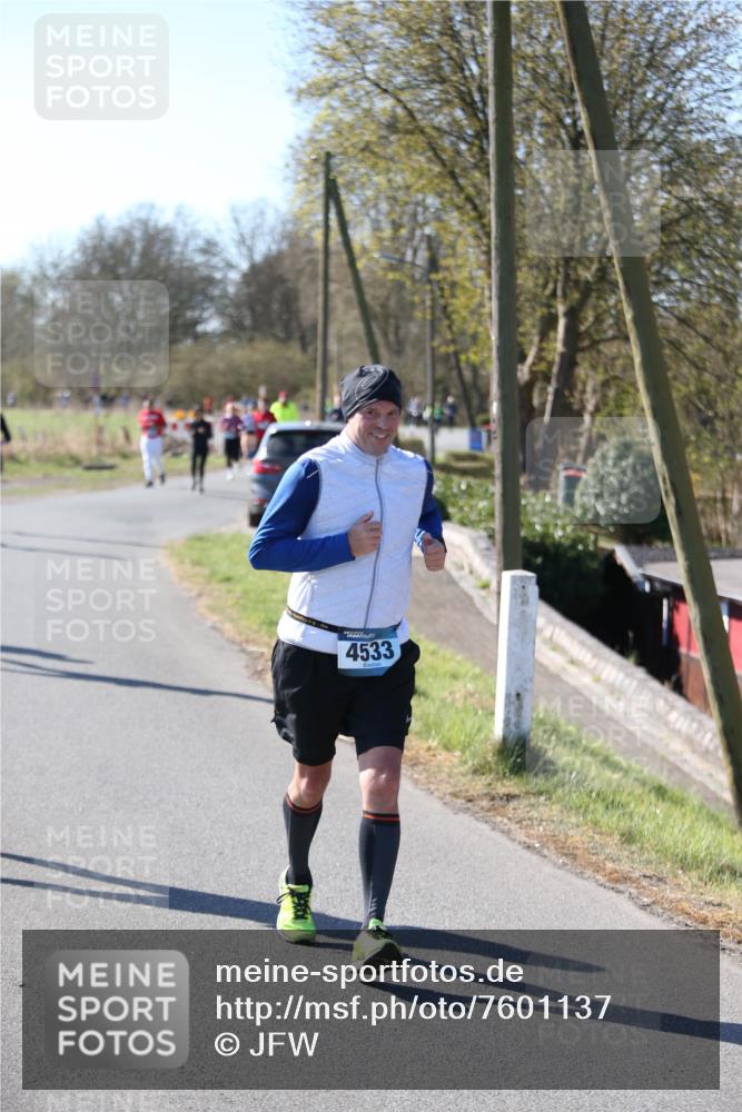 06.04.2025 - 44. Internationalen Wilhelmsburger Insellauf Jannik Wohlers http://msf.ph/oto/7601137 06.04.2025 10:43:54 Laufen 4533 meine-sportfotos.de