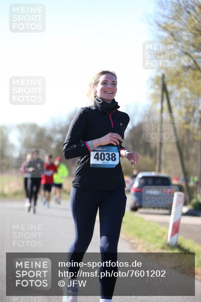 06.04.2025 - 44. Internationalen Wilhelmsburger Insellauf Jannik Wohlers http://msf.ph/oto/7601202 06.04.2025 10:44:04 Laufen 4038 meine-sportfotos.de