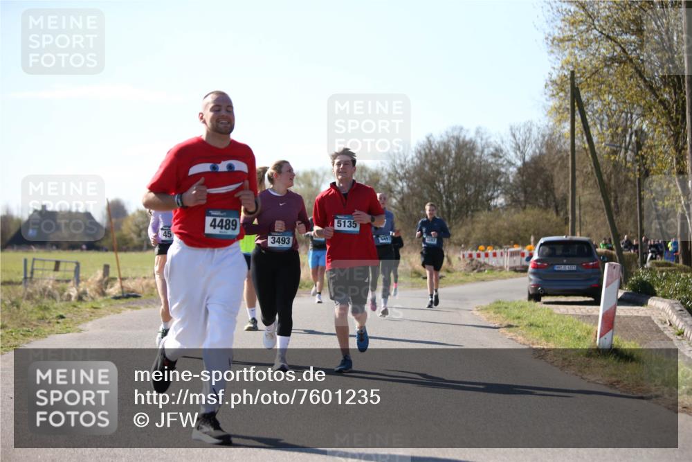 06.04.2025 - 44. Internationalen Wilhelmsburger Insellauf Jannik Wohlers http://msf.ph/oto/7601235 06.04.2025 10:44:12 Laufen 45, 4489, 3493, 5135, 4491, 31, 4323 meine-sportfotos.de