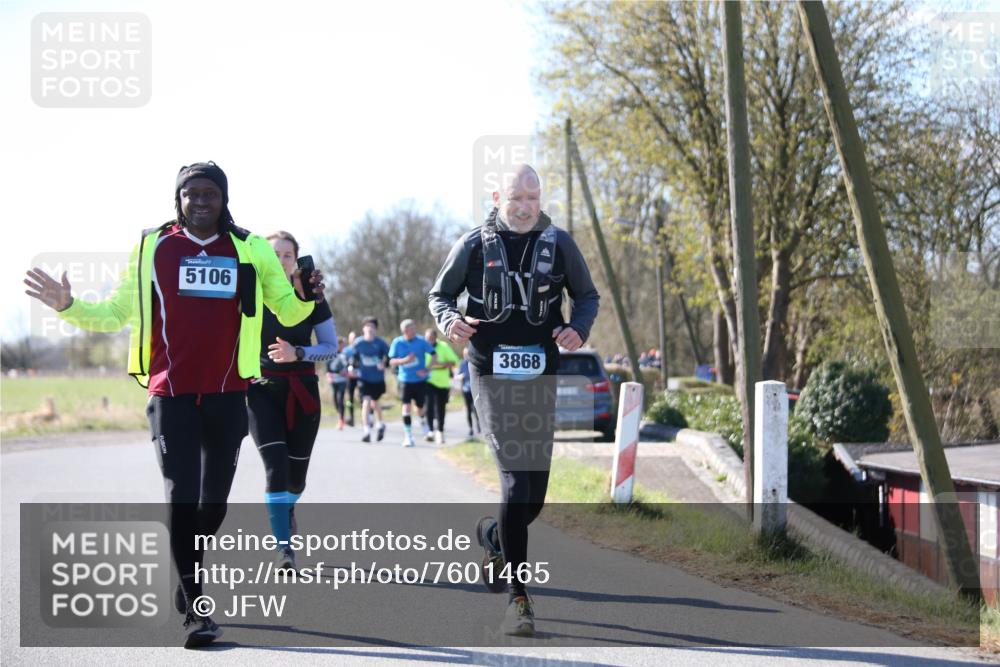 06.04.2025 - 44. Internationalen Wilhelmsburger Insellauf Jannik Wohlers http://msf.ph/oto/7601465 06.04.2025 10:44:48 Laufen 5106, 3868 meine-sportfotos.de