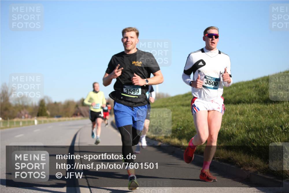 06.04.2025 - 44. Internationalen Wilhelmsburger Insellauf Jannik Wohlers http://msf.ph/oto/7601501 06.04.2025 09:19:43 Laufen 3600, 3599 meine-sportfotos.de