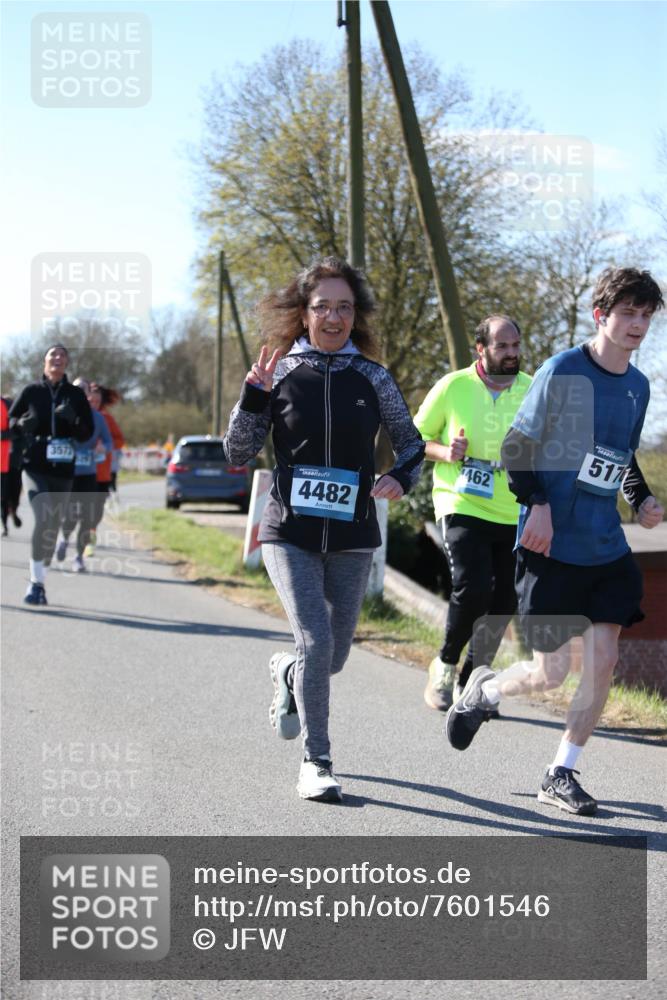 06.04.2025 - 44. Internationalen Wilhelmsburger Insellauf Jannik Wohlers http://msf.ph/oto/7601546 06.04.2025 10:44:59 Laufen 4482, 462, 517 meine-sportfotos.de