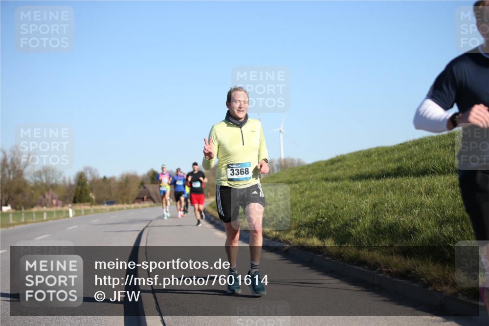 06.04.2025 - 44. Internationalen Wilhelmsburger Insellauf Jannik Wohlers http://msf.ph/oto/7601614 06.04.2025 09:19:45 Laufen 3368 meine-sportfotos.de