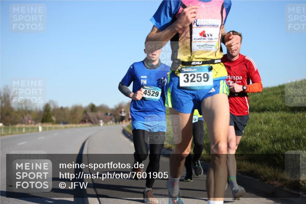 06.04.2025 - 44. Internationalen Wilhelmsburger Insellauf Jannik Wohlers http://msf.ph/oto/7601905 06.04.2025 09:19:53 Laufen 3, 4529, 3259 meine-sportfotos.de