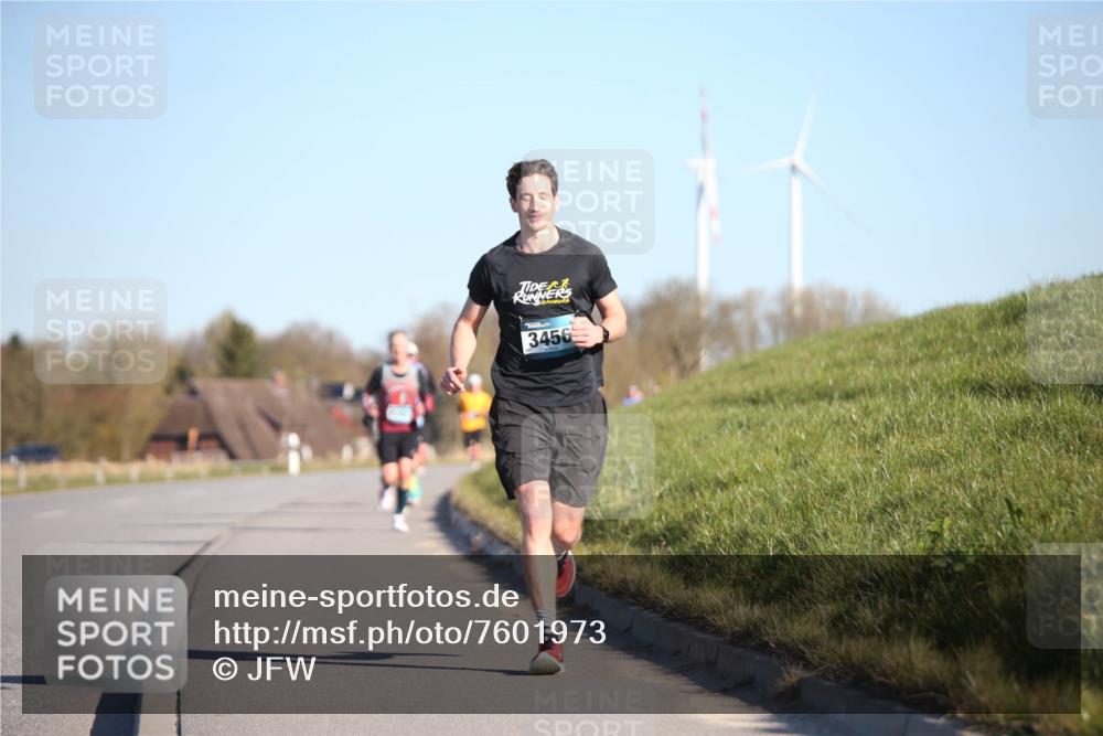 06.04.2025 - 44. Internationalen Wilhelmsburger Insellauf Jannik Wohlers http://msf.ph/oto/7601973 06.04.2025 09:20:05 Laufen 3456 meine-sportfotos.de