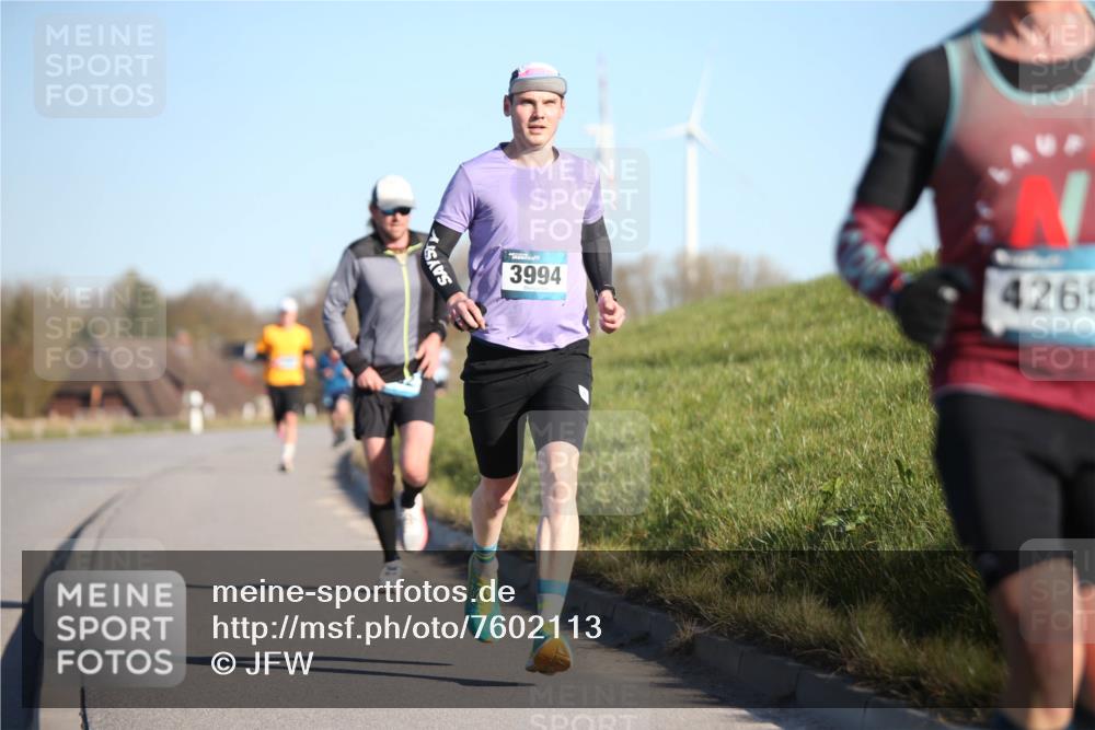 06.04.2025 - 44. Internationalen Wilhelmsburger Insellauf Jannik Wohlers http://msf.ph/oto/7602113 06.04.2025 09:20:12 Laufen 3994, 4265 meine-sportfotos.de