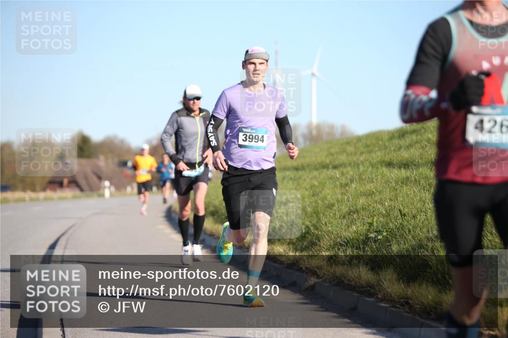 06.04.2025 - 44. Internationalen Wilhelmsburger Insellauf Jannik Wohlers http://msf.ph/oto/7602120 06.04.2025 09:20:13 Laufen 3994, 426 meine-sportfotos.de
