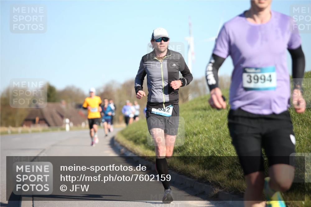 06.04.2025 - 44. Internationalen Wilhelmsburger Insellauf Jannik Wohlers http://msf.ph/oto/7602159 06.04.2025 09:20:14 Laufen 2, 3994 meine-sportfotos.de