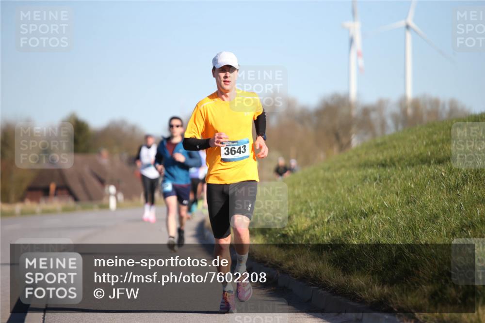 06.04.2025 - 44. Internationalen Wilhelmsburger Insellauf Jannik Wohlers http://msf.ph/oto/7602208 06.04.2025 09:20:19 Laufen 3643 meine-sportfotos.de
