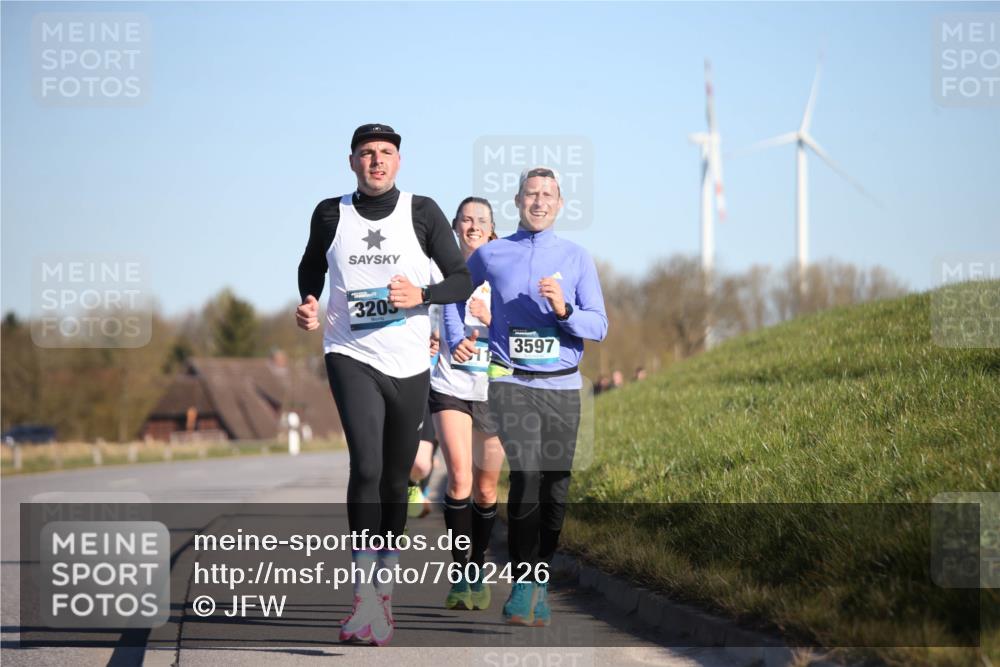06.04.2025 - 44. Internationalen Wilhelmsburger Insellauf Jannik Wohlers http://msf.ph/oto/7602426 06.04.2025 09:20:30 Laufen 3203, 3597 meine-sportfotos.de