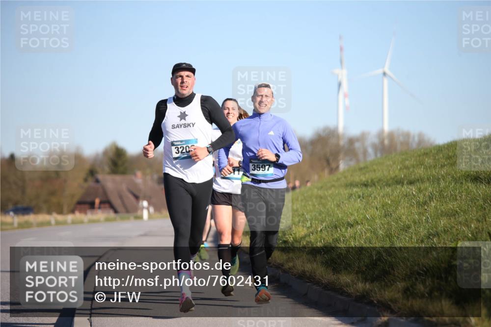 06.04.2025 - 44. Internationalen Wilhelmsburger Insellauf Jannik Wohlers http://msf.ph/oto/7602431 06.04.2025 09:20:30 Laufen 320, 3597 meine-sportfotos.de