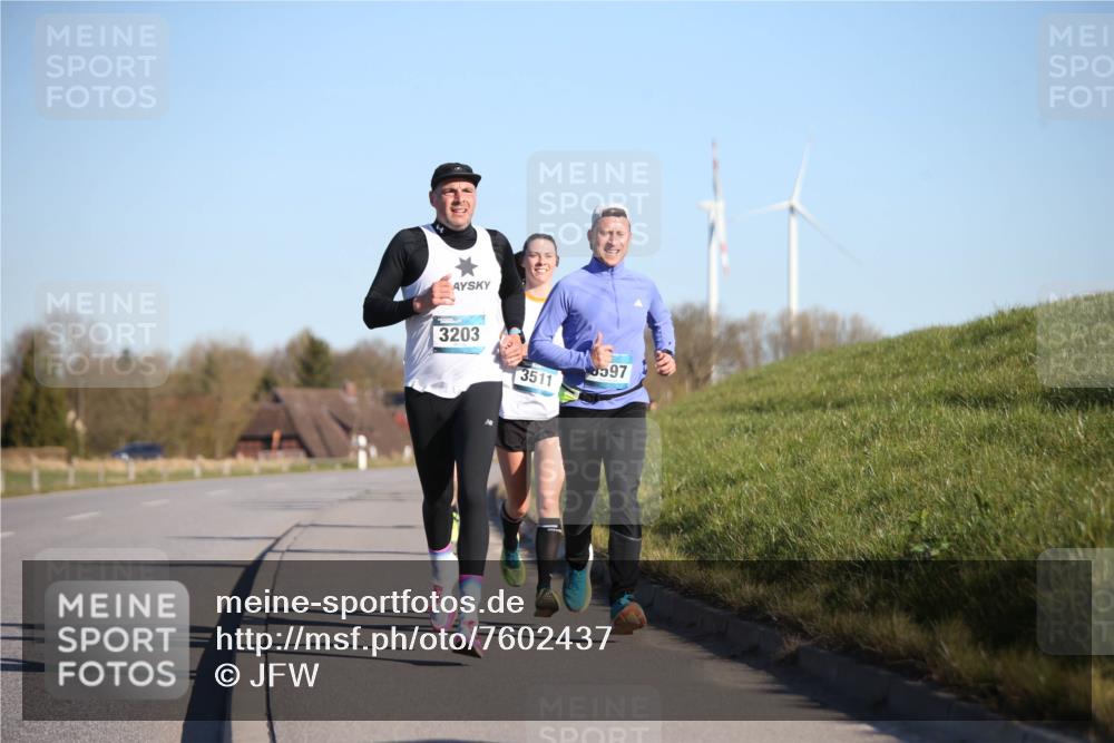 06.04.2025 - 44. Internationalen Wilhelmsburger Insellauf Jannik Wohlers http://msf.ph/oto/7602437 06.04.2025 09:20:30 Laufen 3203, 597, 3511 meine-sportfotos.de