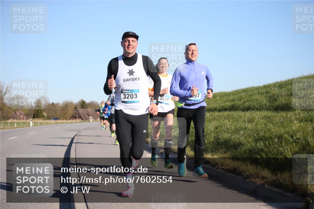 06.04.2025 - 44. Internationalen Wilhelmsburger Insellauf Jannik Wohlers http://msf.ph/oto/7602554 06.04.2025 09:20:32 Laufen 3203, 3511, 997 meine-sportfotos.de