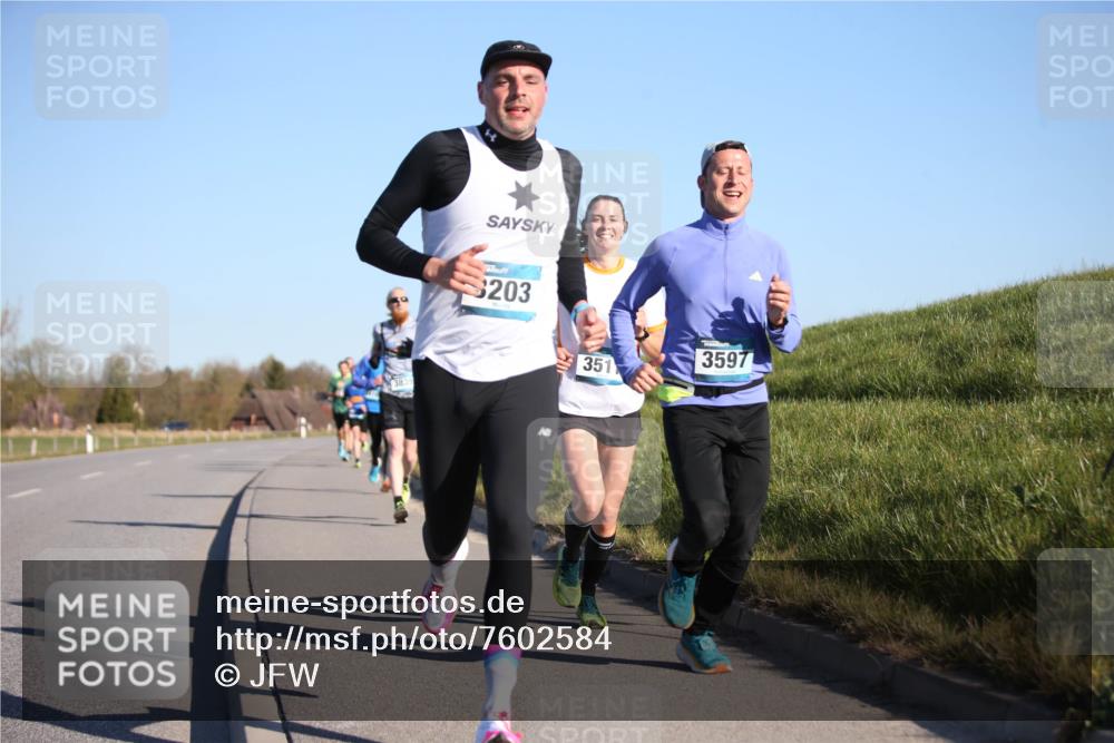 06.04.2025 - 44. Internationalen Wilhelmsburger Insellauf Jannik Wohlers http://msf.ph/oto/7602584 06.04.2025 09:20:32 Laufen 203, 3597, 351 meine-sportfotos.de