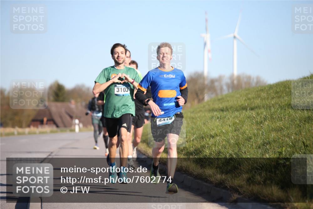 06.04.2025 - 44. Internationalen Wilhelmsburger Insellauf Jannik Wohlers http://msf.ph/oto/7602774 06.04.2025 09:20:38 Laufen 3103, 4416 meine-sportfotos.de