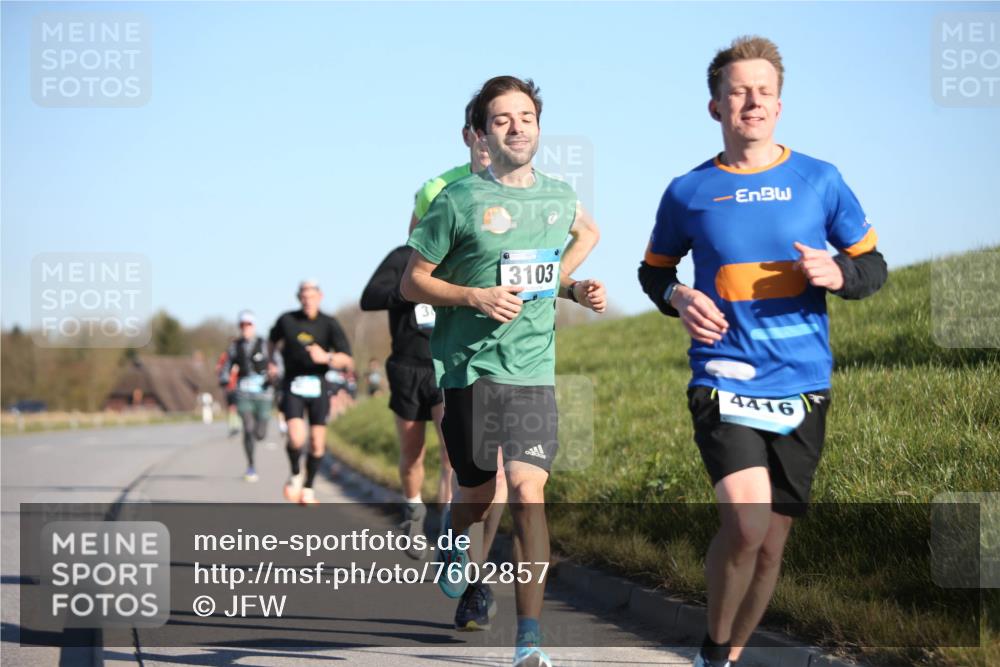 06.04.2025 - 44. Internationalen Wilhelmsburger Insellauf Jannik Wohlers http://msf.ph/oto/7602857 06.04.2025 09:20:40 Laufen 3103, 4416 meine-sportfotos.de