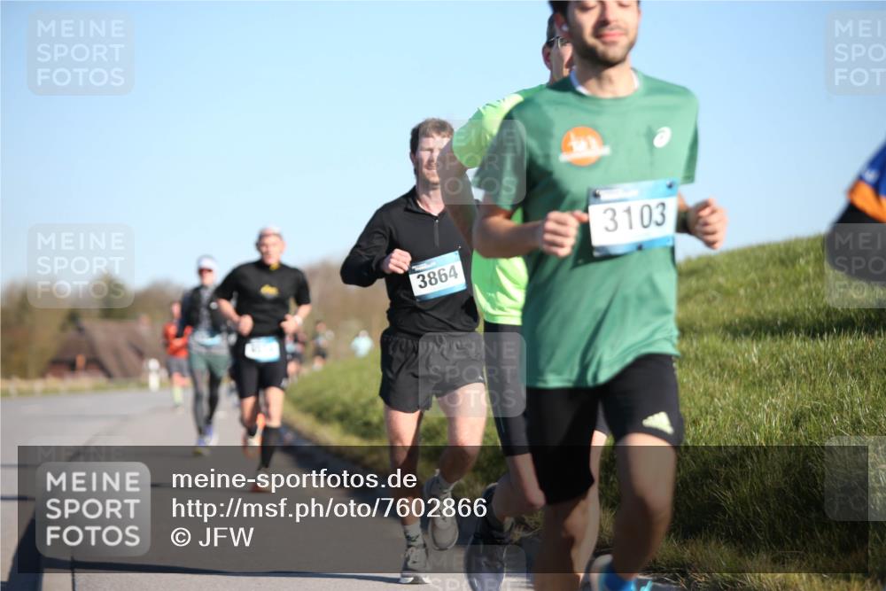06.04.2025 - 44. Internationalen Wilhelmsburger Insellauf Jannik Wohlers http://msf.ph/oto/7602866 06.04.2025 09:20:41 Laufen 3864, 3103 meine-sportfotos.de