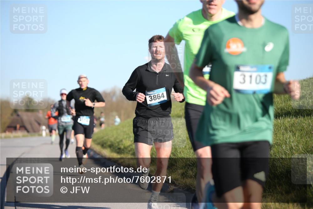 06.04.2025 - 44. Internationalen Wilhelmsburger Insellauf Jannik Wohlers http://msf.ph/oto/7602871 06.04.2025 09:20:41 Laufen 4514, 3864, 3103 meine-sportfotos.de