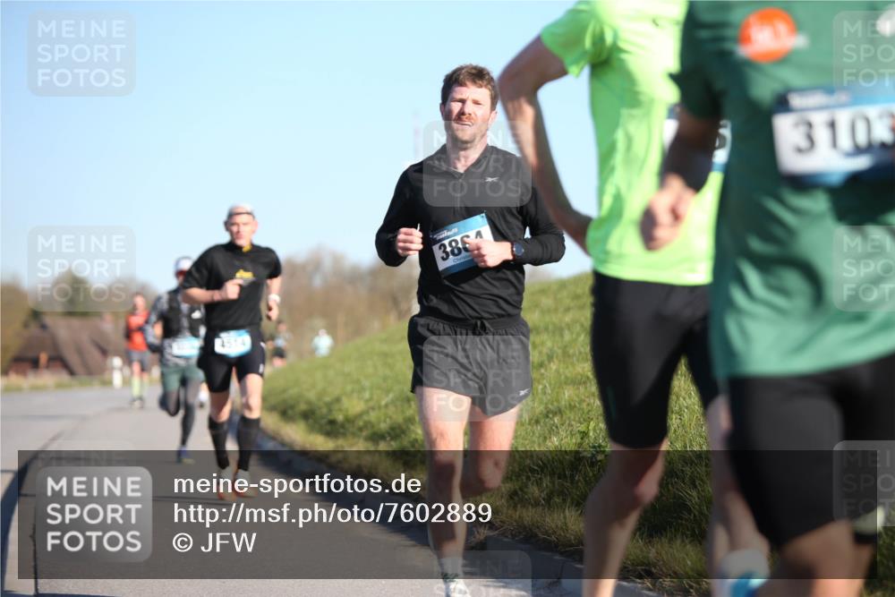 06.04.2025 - 44. Internationalen Wilhelmsburger Insellauf Jannik Wohlers http://msf.ph/oto/7602889 06.04.2025 09:20:41 Laufen 3864, 3103 meine-sportfotos.de