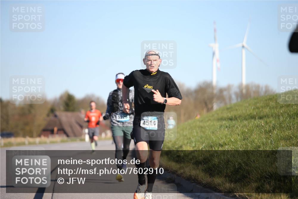 06.04.2025 - 44. Internationalen Wilhelmsburger Insellauf Jannik Wohlers http://msf.ph/oto/7602910 06.04.2025 09:20:42 Laufen 5226, 4514 meine-sportfotos.de