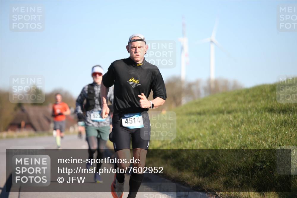 06.04.2025 - 44. Internationalen Wilhelmsburger Insellauf Jannik Wohlers http://msf.ph/oto/7602952 06.04.2025 09:20:43 Laufen 4514 meine-sportfotos.de